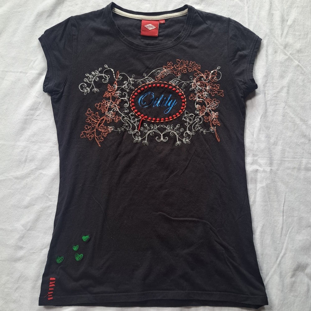 Oilily Womens Black Embroidered Floral Heart Graphic T-Shirt Size S Short Sleeve